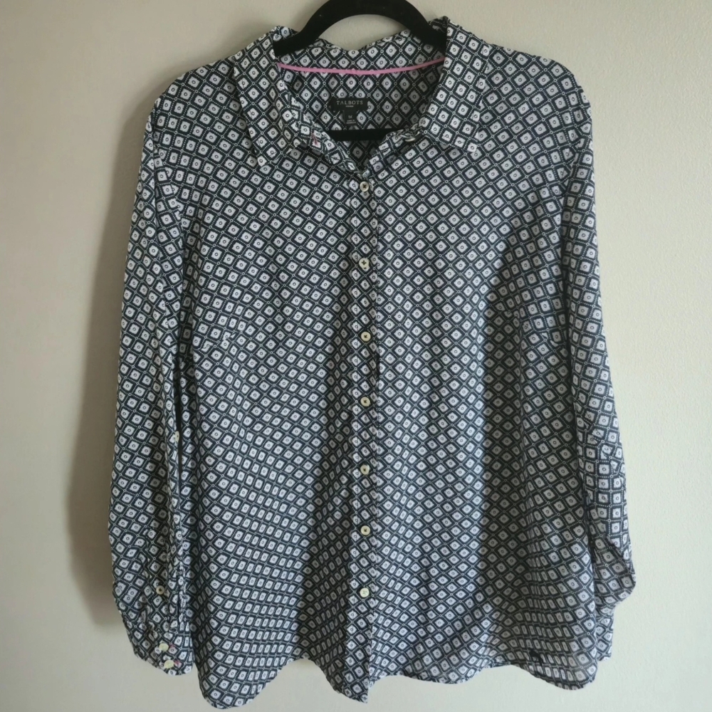 Talbots Women's Size 1x  Navy And White Geometric Print Long Sleeve 100% Cotton